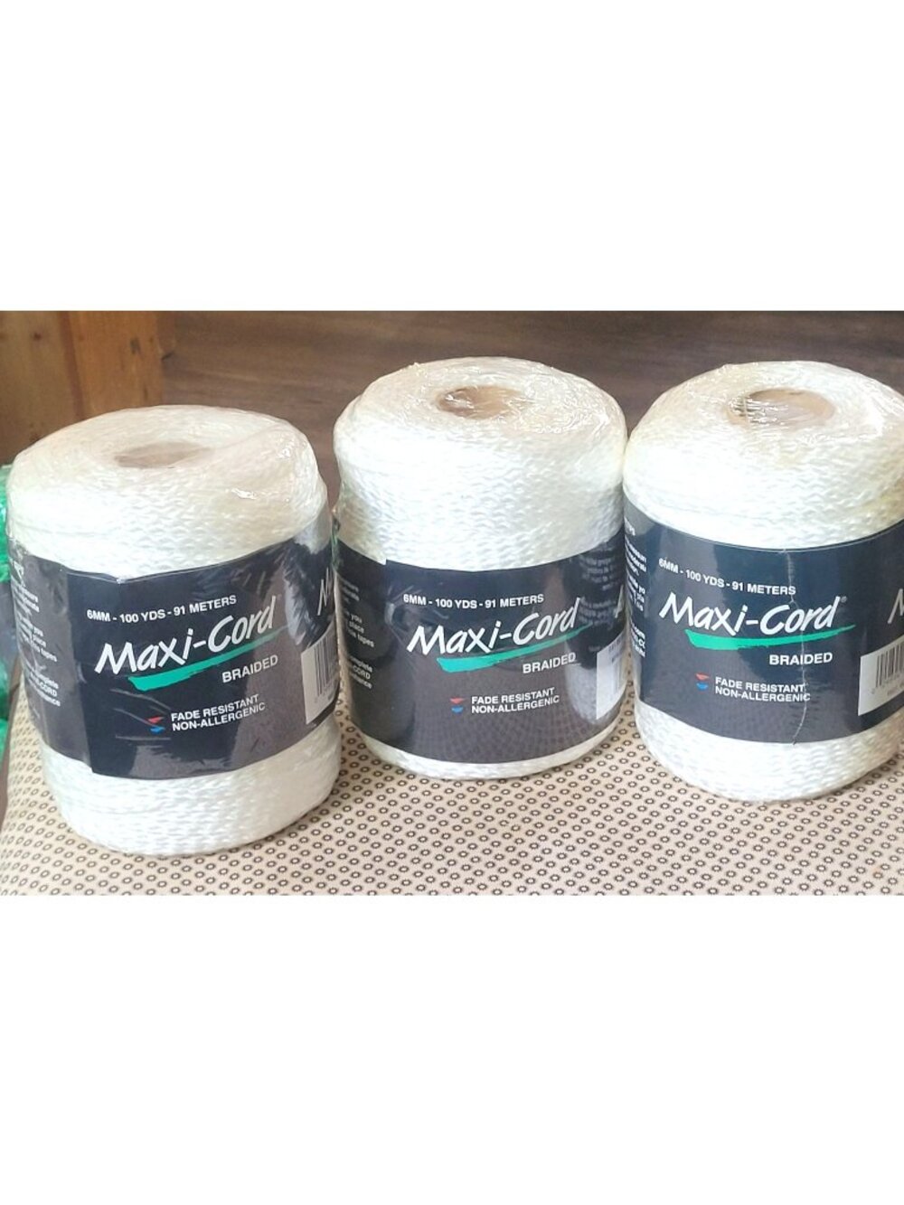 Maxi-Cord 3 Braided Polypropylene W01 White 6mm 100 Yards 91 Meters Craft Cord